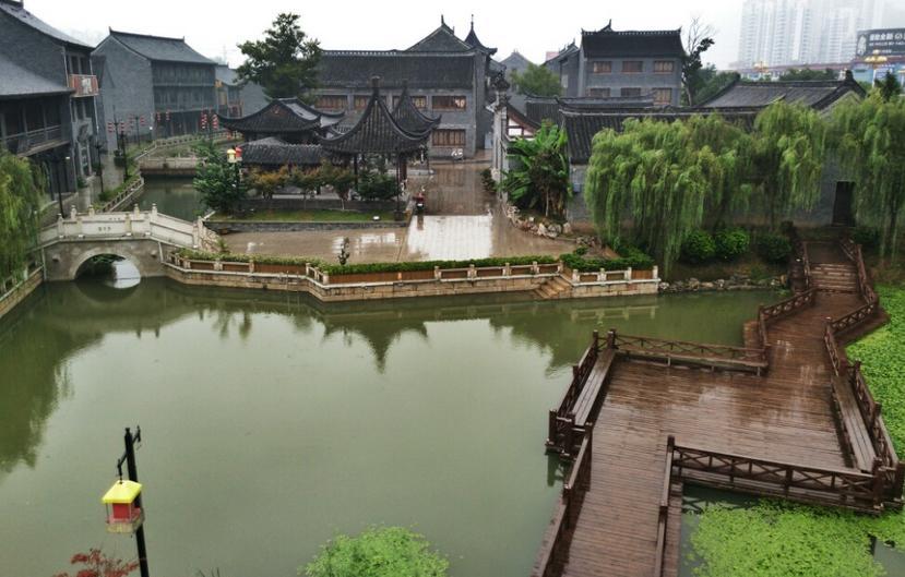 凶猛的洪水